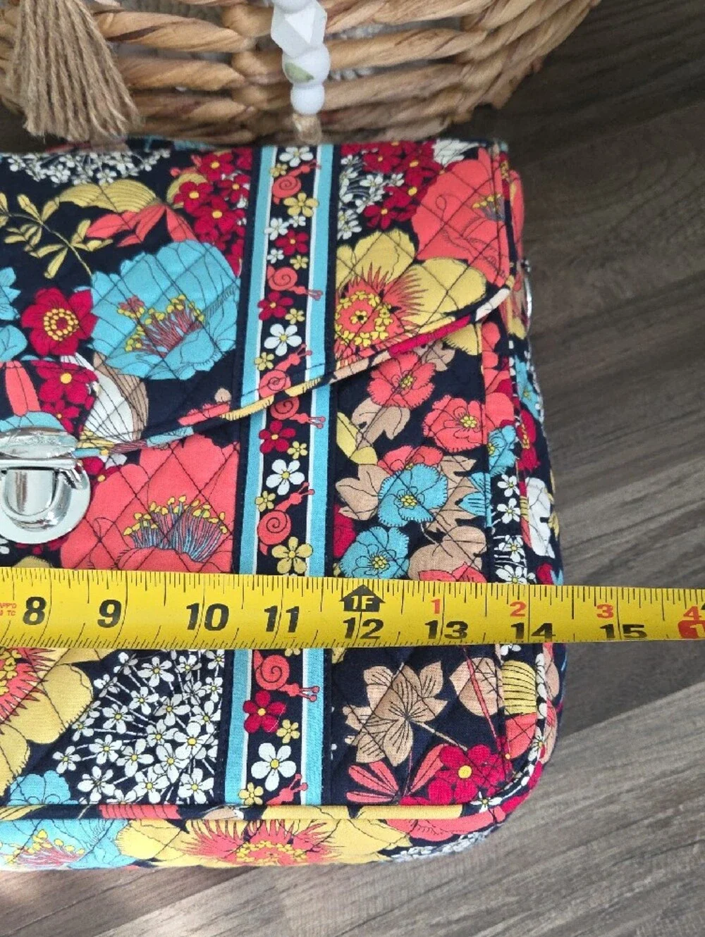 Vera Bradley Happy Snails  Quilted Laptop Satchel with Bright Floral Print NWT
